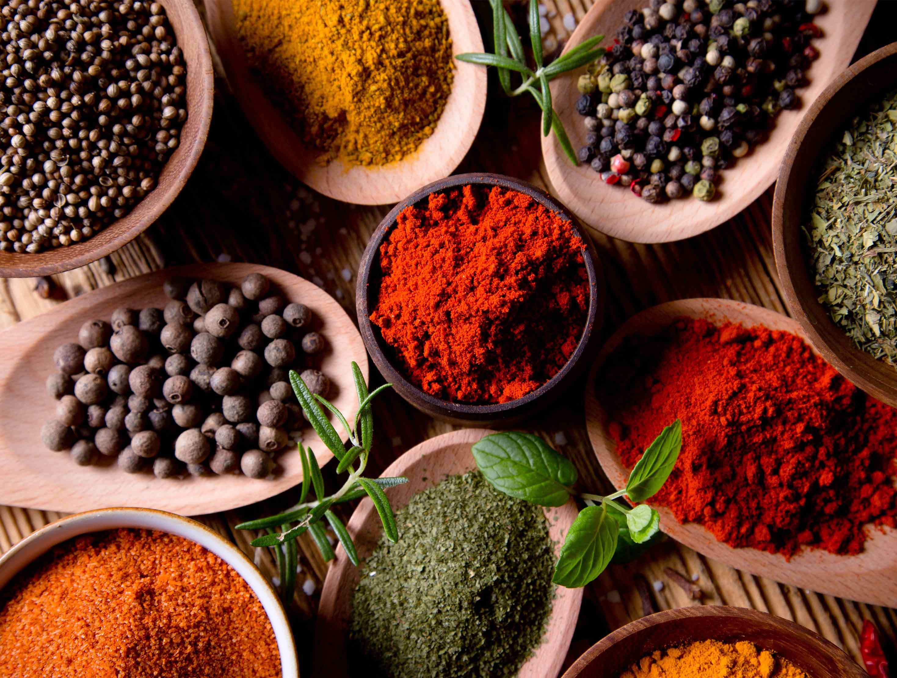 ادویه و چاشنی